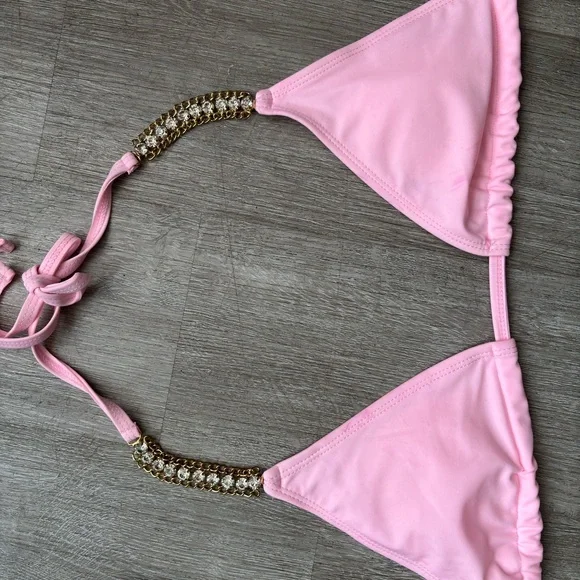 SHEIN Light Pink Bikini with Gold Accents - Picture 3 of 5
